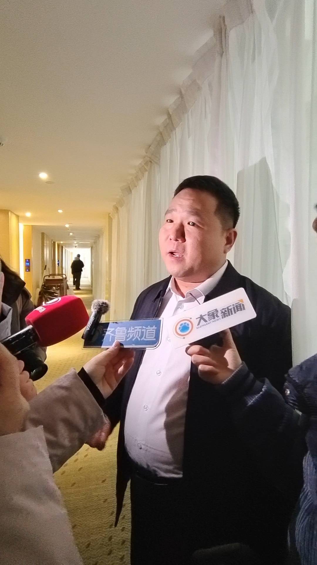 余华英死刑！庭审时否认曾虐待杨妞花，反问“用开水浇你的头，你还会有头发吗”