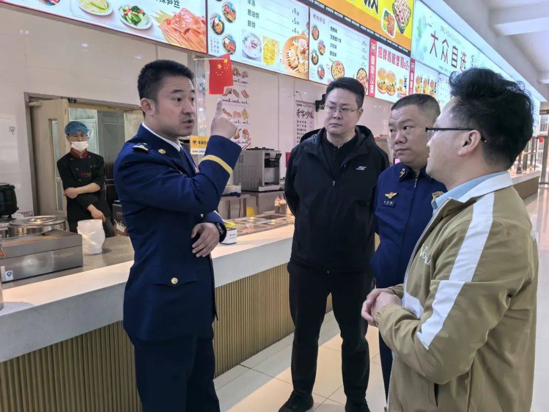 营口消防沿海产业基地大队深入辖区人员密集场所开展消防安全检查