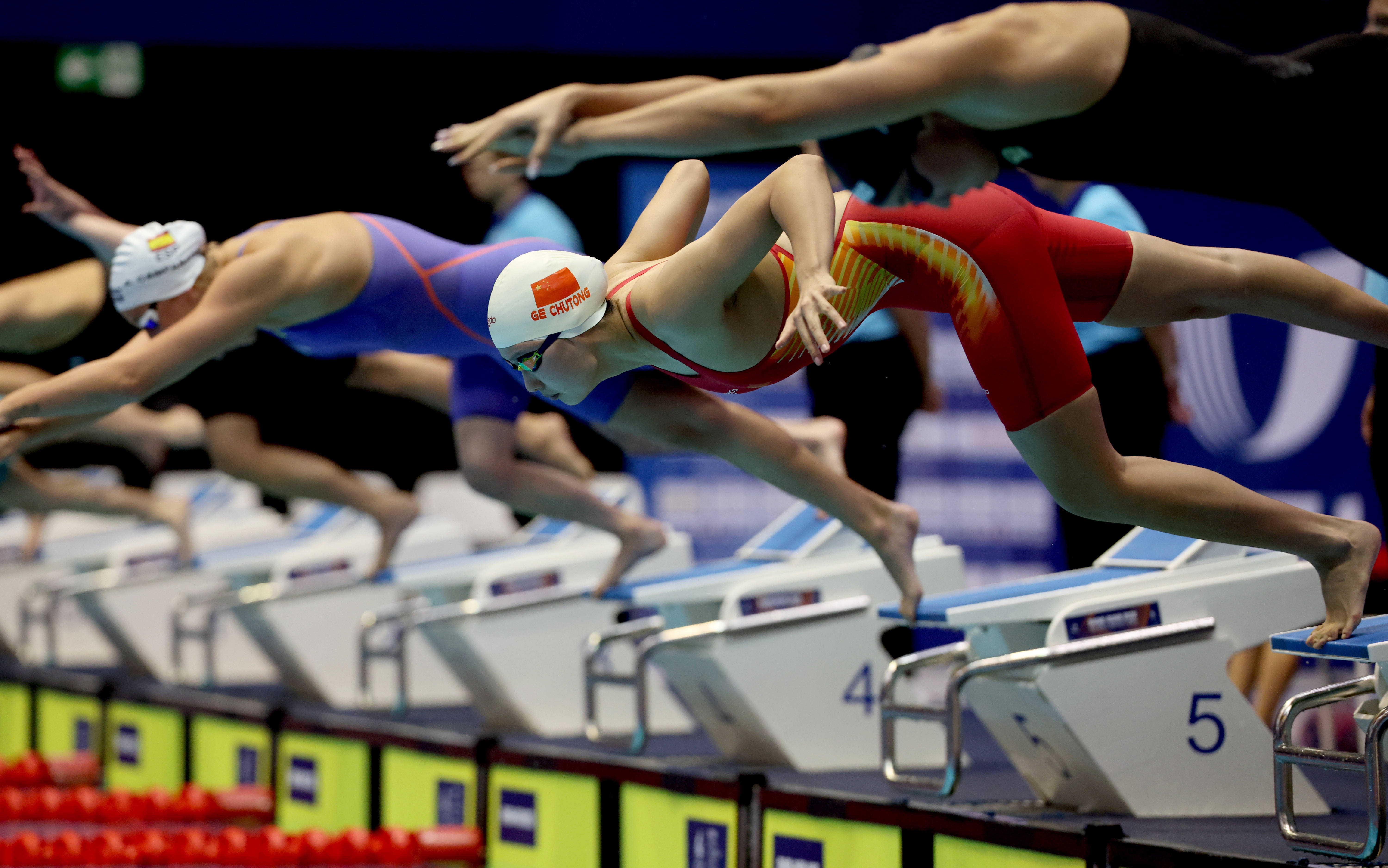 大运会｜中国队获得女子4X200米自由泳接力银牌