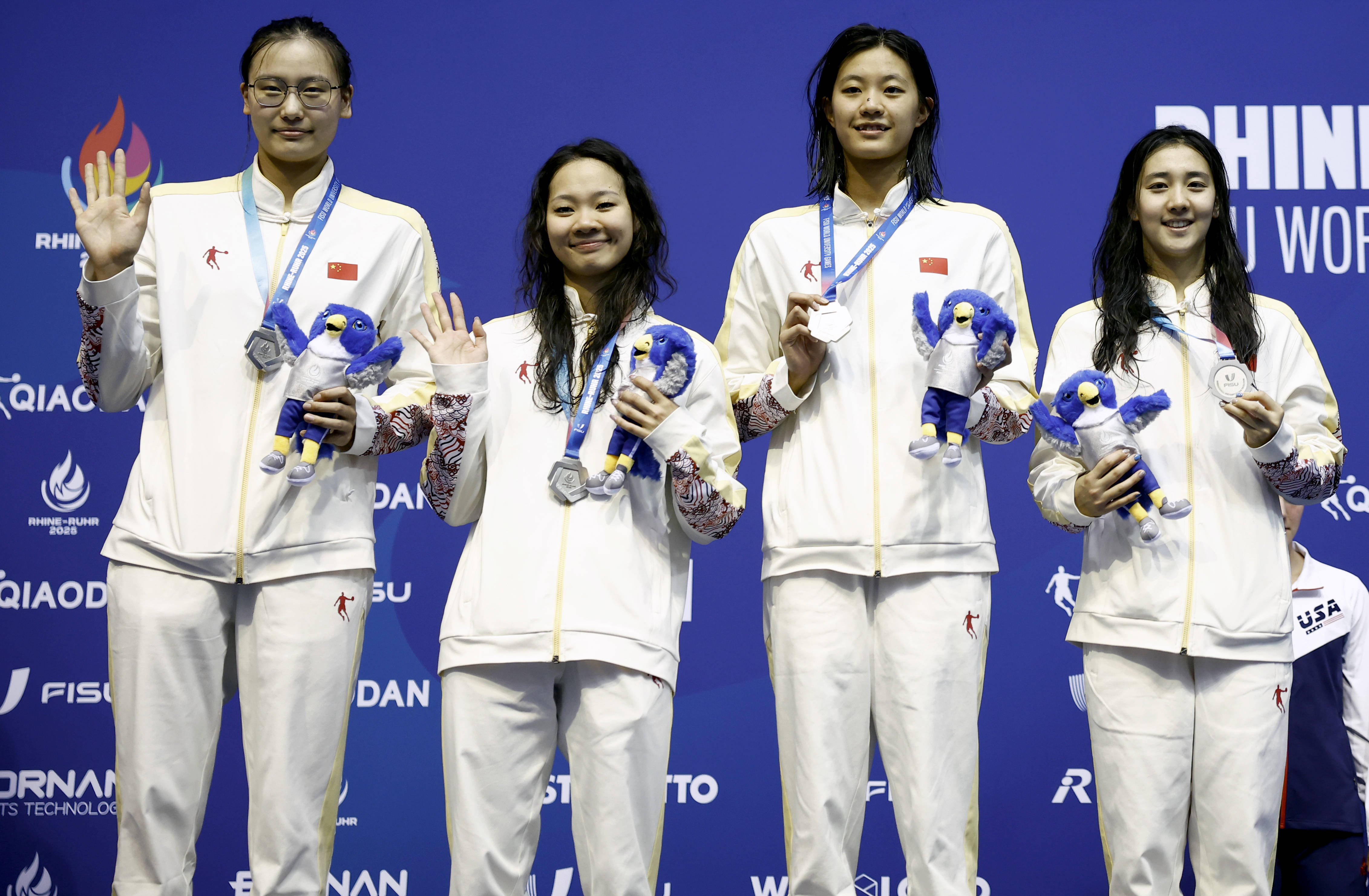 大运会｜中国队获得女子4X200米自由泳接力银牌