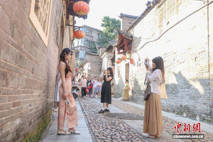 国庆假期 “江南宋城”江西赣州古风古韵引客来