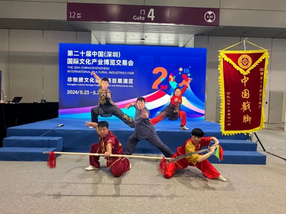 eth-b85黑屏(etonet856是什么显卡)